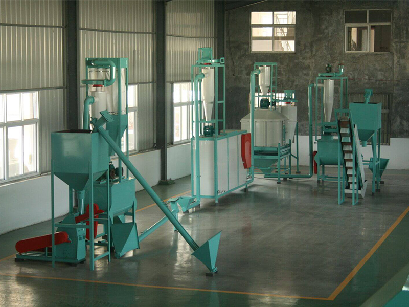 small fish feed production line